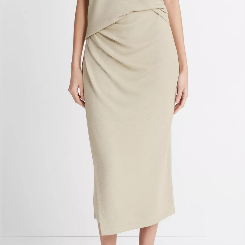Vince Side-Drape Skirt Beige Women’s Medium Style # V018384457 NWOT
